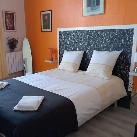 Charmant Appartement A เปรีเกอ ภายนอก รูปภาพ