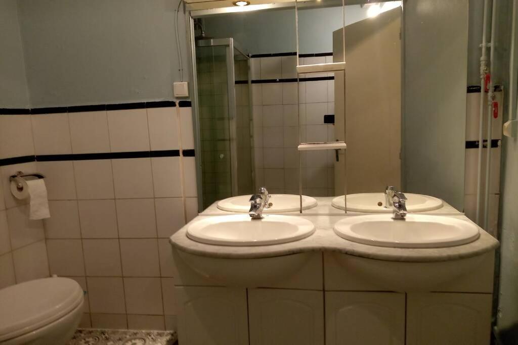 Charmant Appartement A เปรีเกอ ภายนอก รูปภาพ
